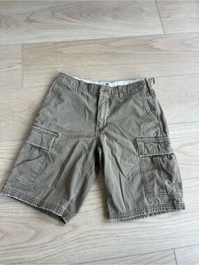 GAP Men's-Style Cargo Shorts in Khaki